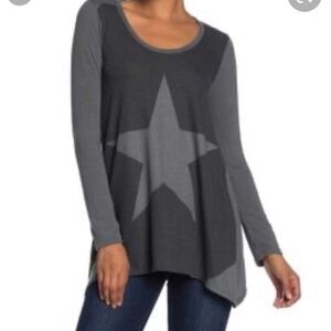 Go Couture Star Shirt Tunic nwot